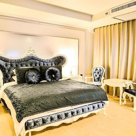 Alvarez Hotel Buriram Exteriér fotografie