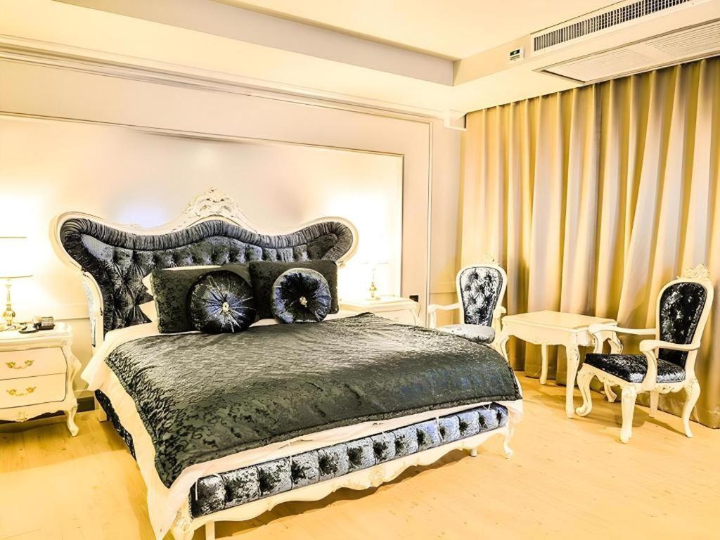 Alvarez Hotel Buriram Exteriér fotografie