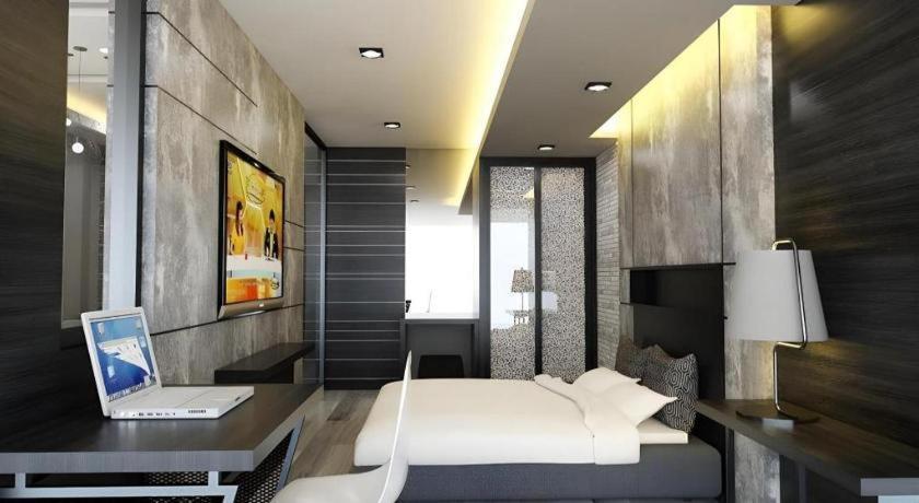 Alvarez Hotel Buriram Exteriér fotografie