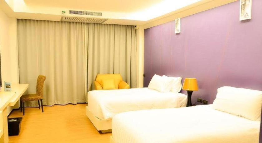 Alvarez Hotel Buriram Exteriér fotografie