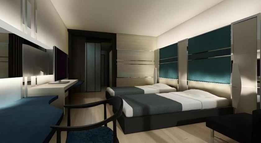 Alvarez Hotel Buriram Exteriér fotografie
